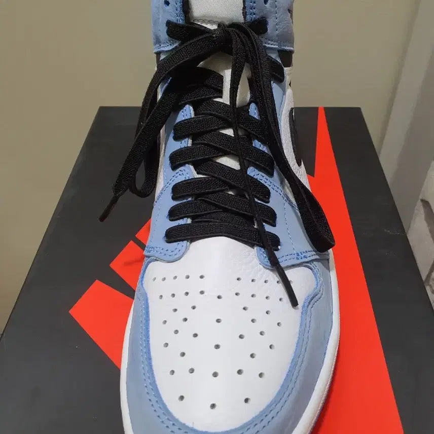[BUNJANG] Nike Jordan 1 Chicago High Top Sneakers / 나이키 조던1 유블 하이 290 사이즈
