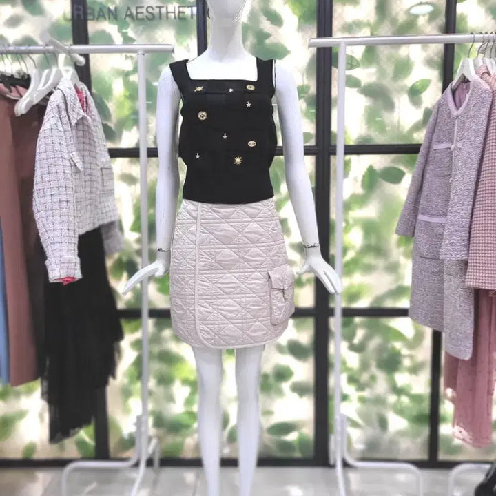 [BUNJANG] Deuel Sleeveless Knit Top / 듀엘 슬리브니스니트탑 팝니다.