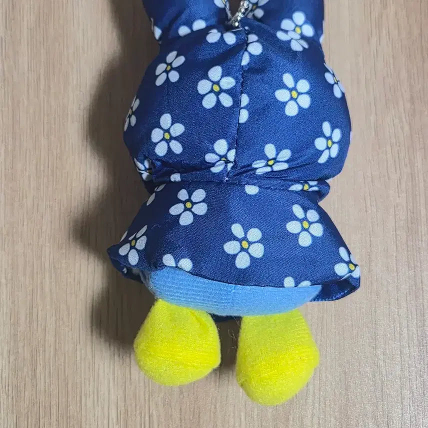 [BUNJANG] Miffy Raincoat Flower Pattern Plush Doll / 꽃무늬 우비 미피