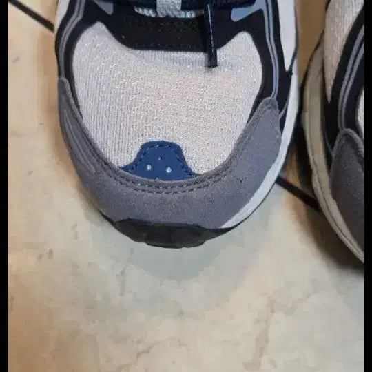 [BUNJANG] ASICS GEL-Venture 6 Hiking Trekking Shoes / 아식스젤벤처6
