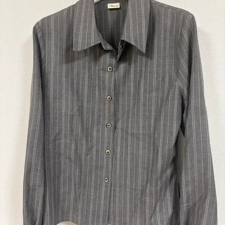 [BUNJANG] Plumi Stripe Shirt / 리본빛 스프라이트 셔츠 Plumi stripe shirt