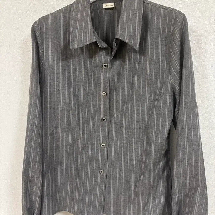 [BUNJANG] Plumi Stripe Shirt / 리본빛 스프라이트 셔츠 Plumi stripe shirt