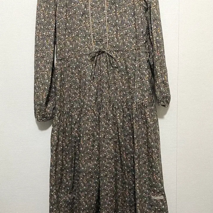 [BUNJANG] Thursday Island Flower Pattern Long Dress 24SS / 써스데이아일랜드 플라워 패턴 롱 원피스 24SS