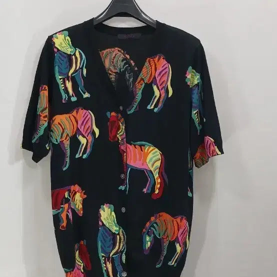 [BUNJANG] MAXZA Short-Sleeve Cardigan Zebra Pattern Black / MAXZA 반팔 가디건 블랙 얼룩말 패턴