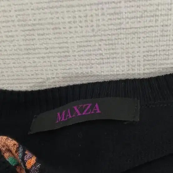 [BUNJANG] MAXZA Short-Sleeve Cardigan Zebra Pattern Black / MAXZA 반팔 가디건 블랙 얼룩말 패턴