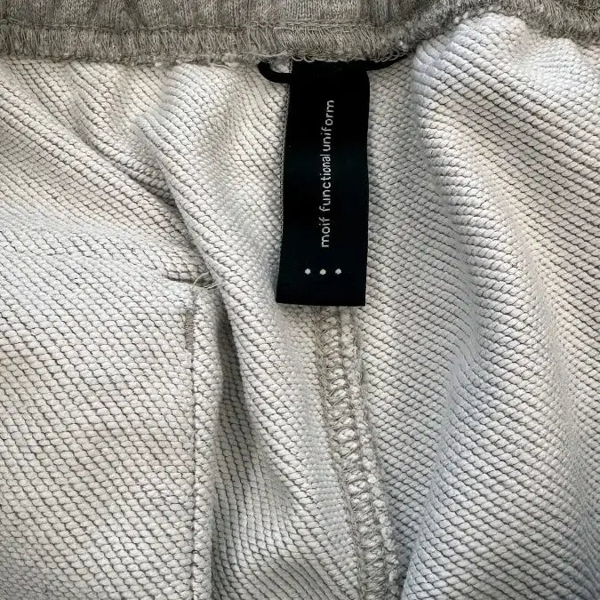 [SOLD OUT] 모이프 오버밀 스웻 반바지