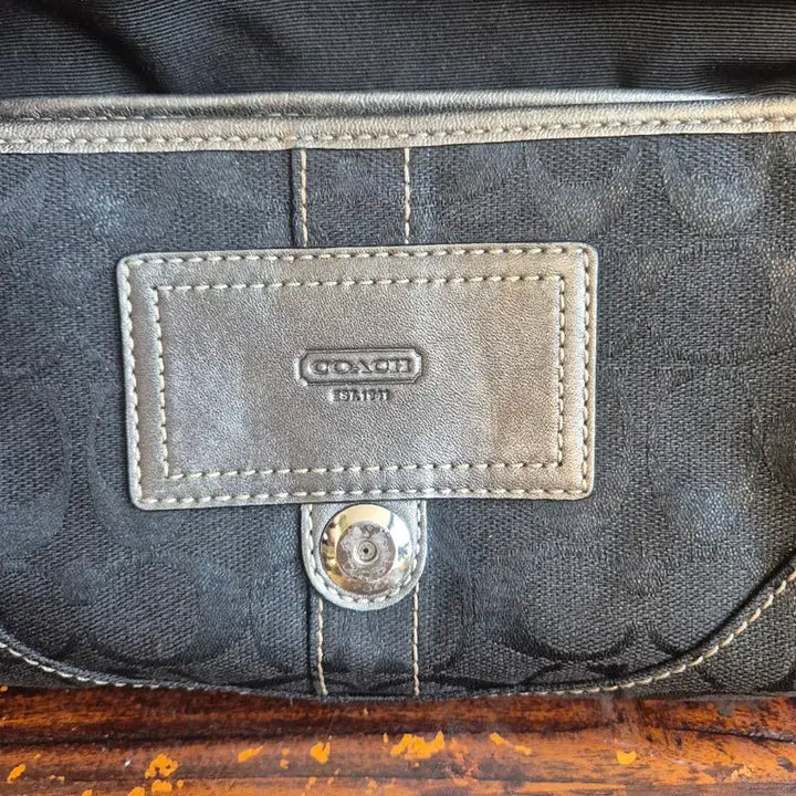 [BUNJANG] Coach Signature Canvas Mini Baguette Bag (Dust Bag Included) / coach 코치 시그니처 캔버스 미니 바게트백(더스트백 포함)