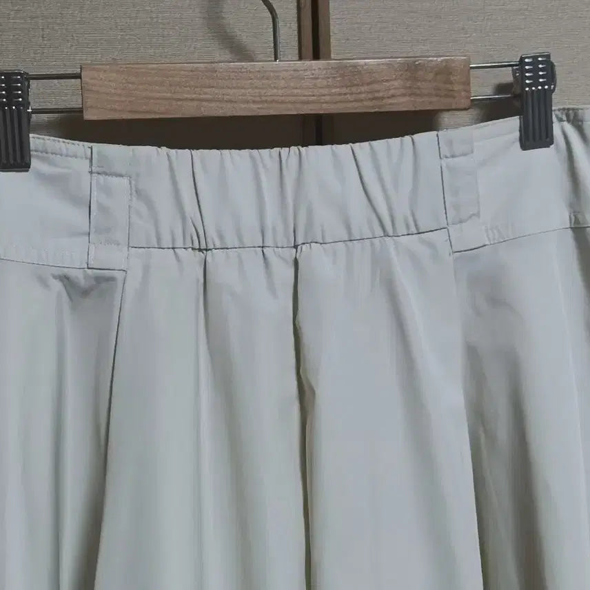 [BUNJANG] Celeb Shop Pleated Long Skirt / Celeb shop 셀렙샾  플리츠 롱 스커트 66