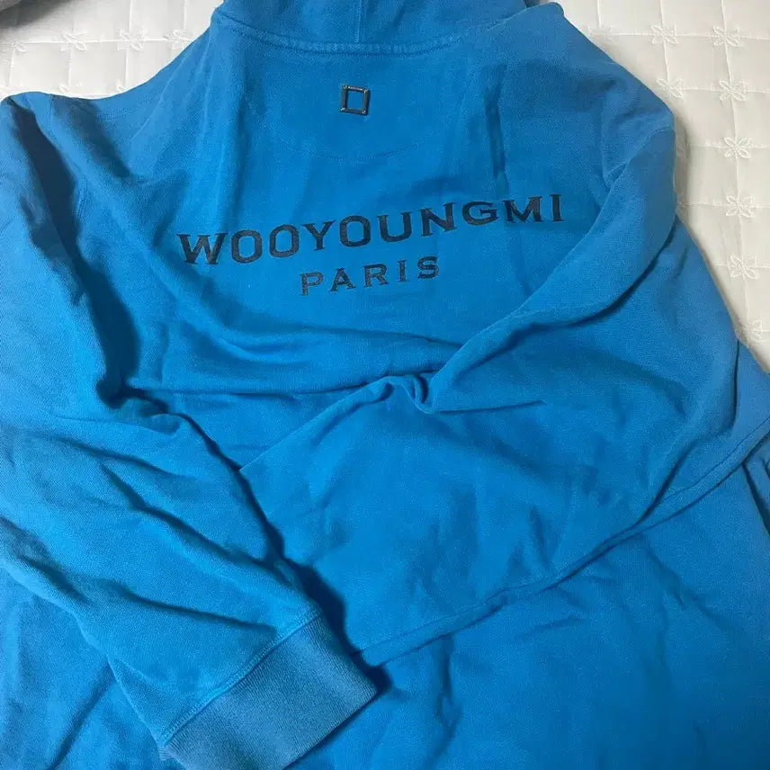 [BUNJANG] Wooyoungmi Back Logo Hoodie Blue / [50]우영미 백로고 후드 블루