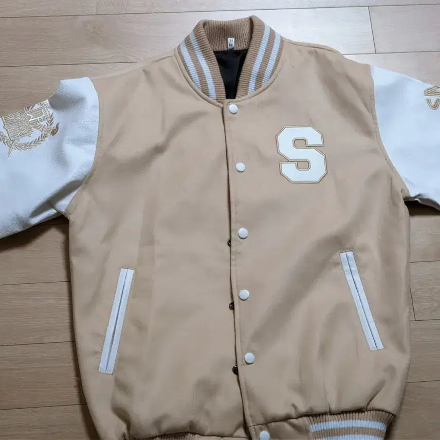 [BUNJANG] Seoul National University Varsity Jacket (M) / 서울대 과잠 학잠 m