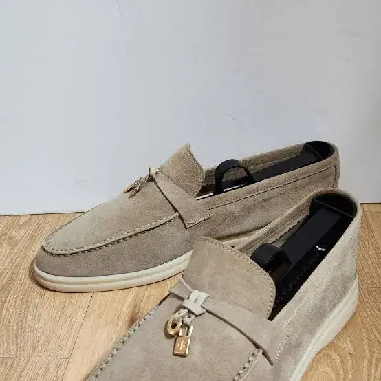 [BUNJANG] Loro Piana Summer Walk Sandstone Loafer Sneakers / (37.5/245)로로피아나 썸머워크 샌드스톤 로로피아나로퍼 스니커즈