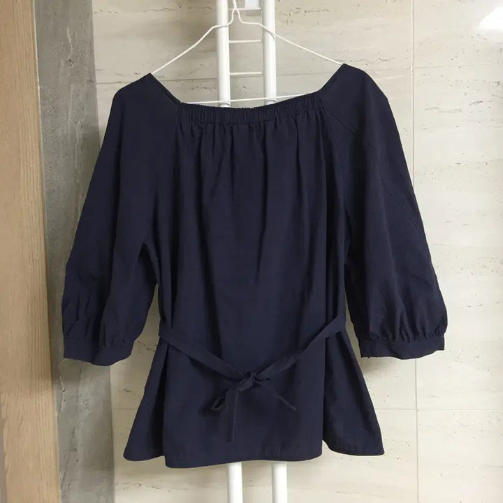 [BUNJANG] SJSJ Navy Puff Sleeve Blouse / 한섬 SJSJ 퍼프소매 블라우스 55