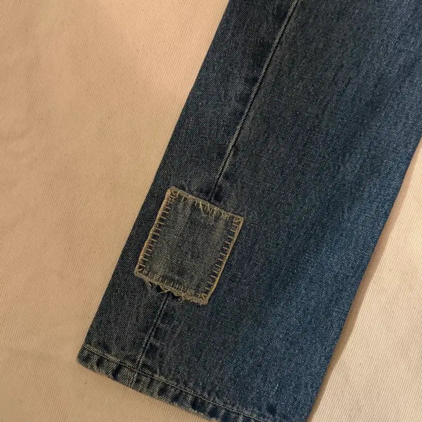 [SOLD OUT] 리바이스 엔지니어드진 데님 패치 워크