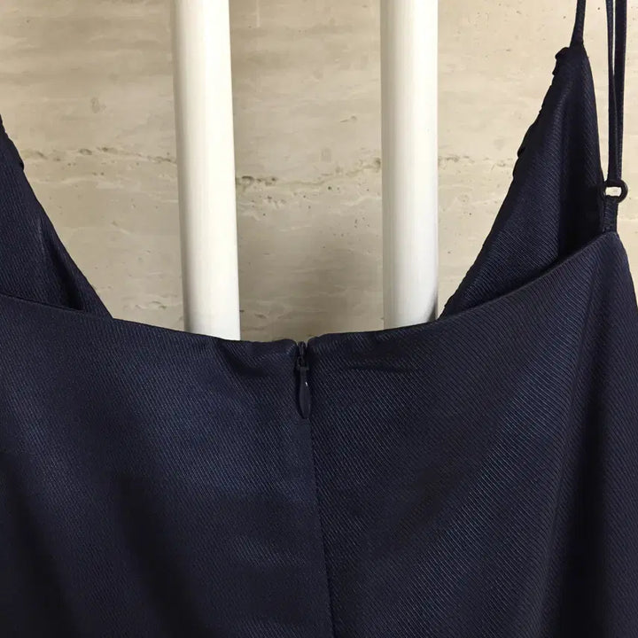 [BUNJANG] Lucky Chouette Satin Pleated Dress / 럭키슈에뜨 새틴 플리츠 원피스 55