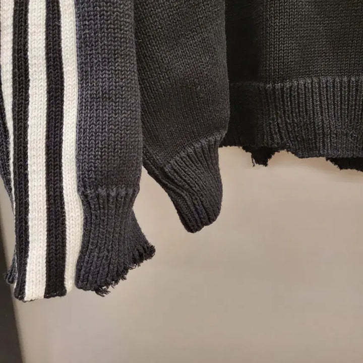 [BUNJANG] Adidas x Balenciaga Knit Sweater Black / 아디다스 x 발렌시아가 콜라보 니트 블랙(정품)