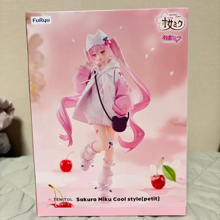 [BUNJANG] FURYU Sakura Miku Tenitol Cool Style Figure (Sealed) / (미개봉) 후류 사쿠라 미쿠 Tenitol 쿨 스타일 피규어