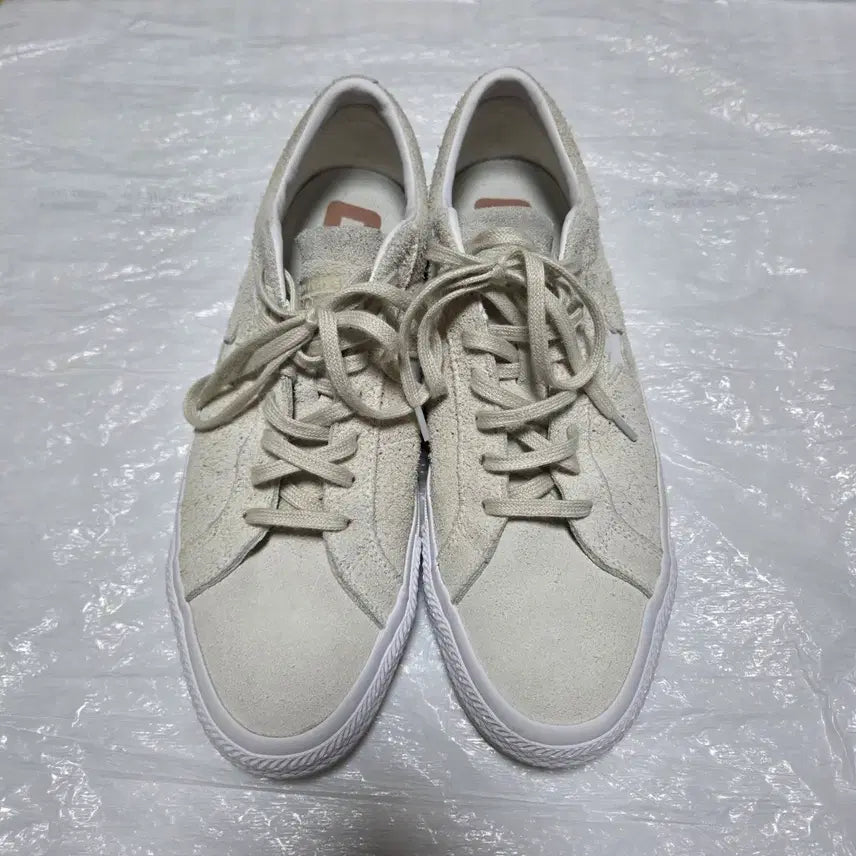 [BUNJANG] Converse One Star Pro Low Vintage Suede Eggshell Sneakers / [300] 컨버스 원스타 프로 로우 빈티지 스웨이드 에그렛