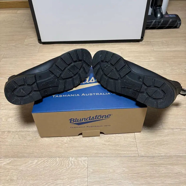 [BUNJANG] Blundstone 510 Chelsea Boots Black 270 / 블런드스톤 510 첼시부츠 블랙 270