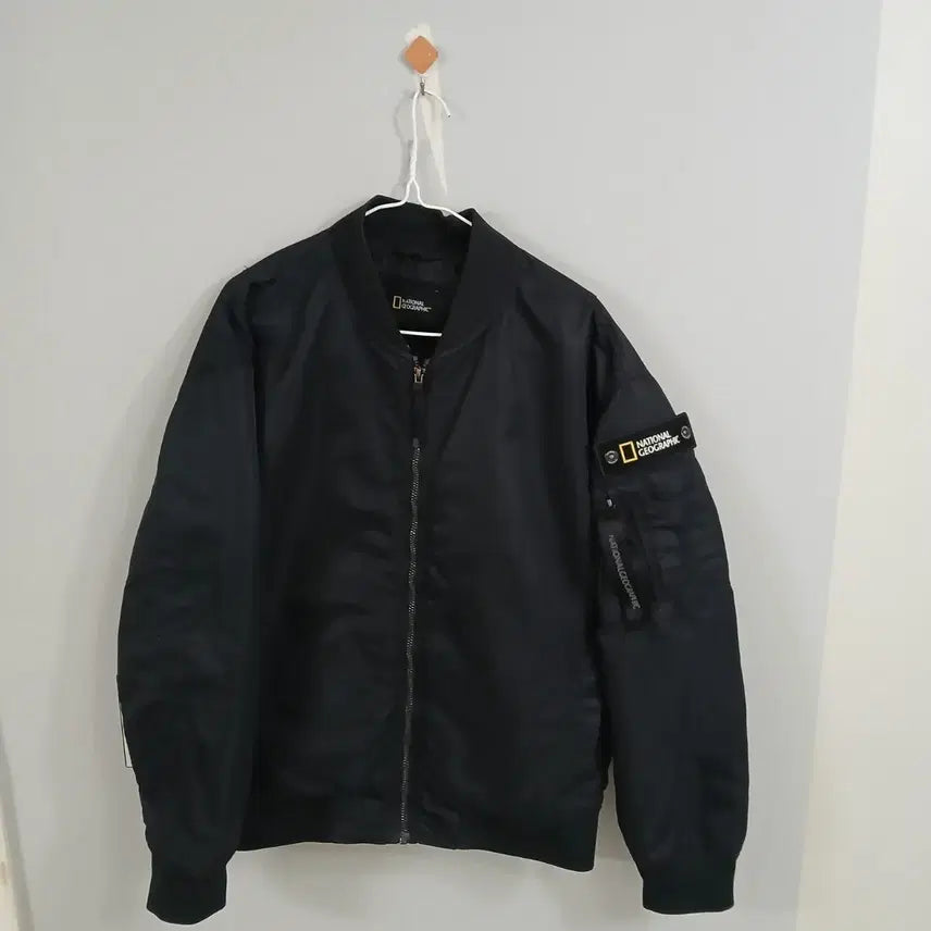 [BUNJANG] National Geographic Flight Jumper Size 105 / 내셔널지오그래픽 항공점퍼 105 정품
