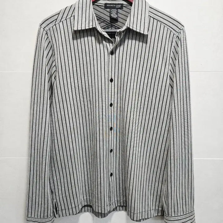 [BUNJANG] Kenneth Cole Striped Dress Shirt / 케네스콜 고급 셔츠