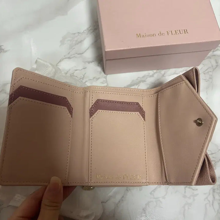 [SOLD OUT] 메종드플뢰르 리본 벨벳 지갑 양산형 스나계 양지뢰