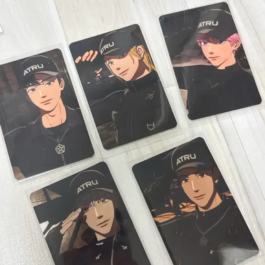 [SOLD OUT] 플레이브 더현대 미공포 일괄
