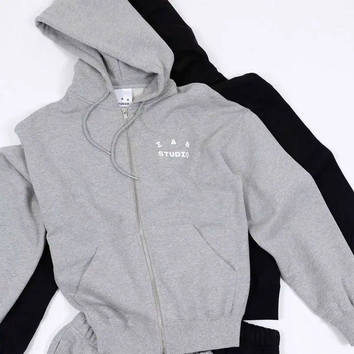 [BUNJANG] IAB Studio 26SS Zip-Up Hoodie (Gray, M) / 퀵 배송(새상품) 아이앱 스튜디오 26SS 후드집업 그레이 M