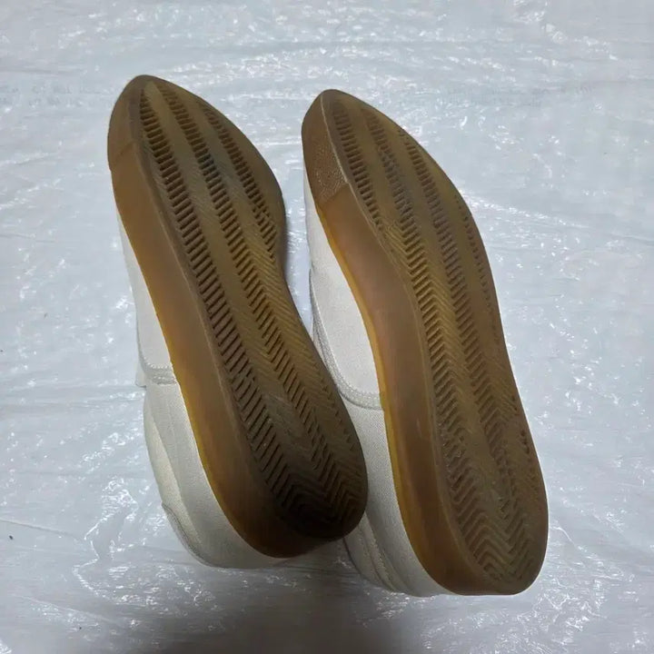 [BUNJANG] Nike SB Zoom Verona Slip-On Ivory Sneakers / [300] 나이키 SB 줌 베로나 슬립온 아이보리 스니커즈 운동화