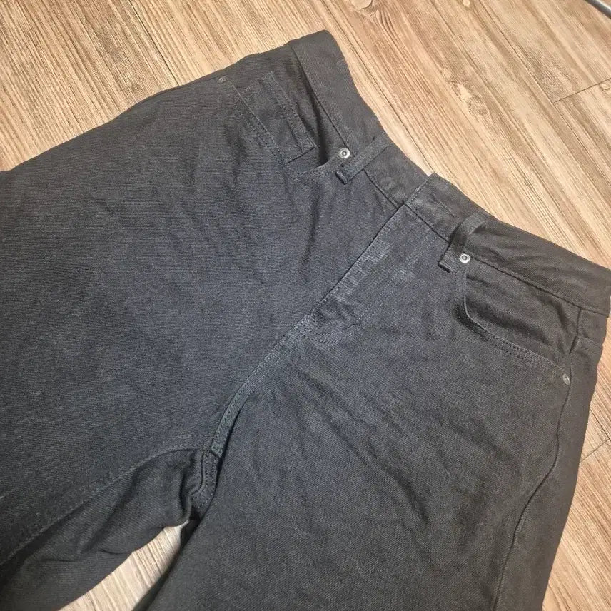 [BUNJANG] Musinsa Standard Straight Fit Black Denim Pants / (28~29) 무신사 스탠다드 일자핏 블랙데님 팬츠