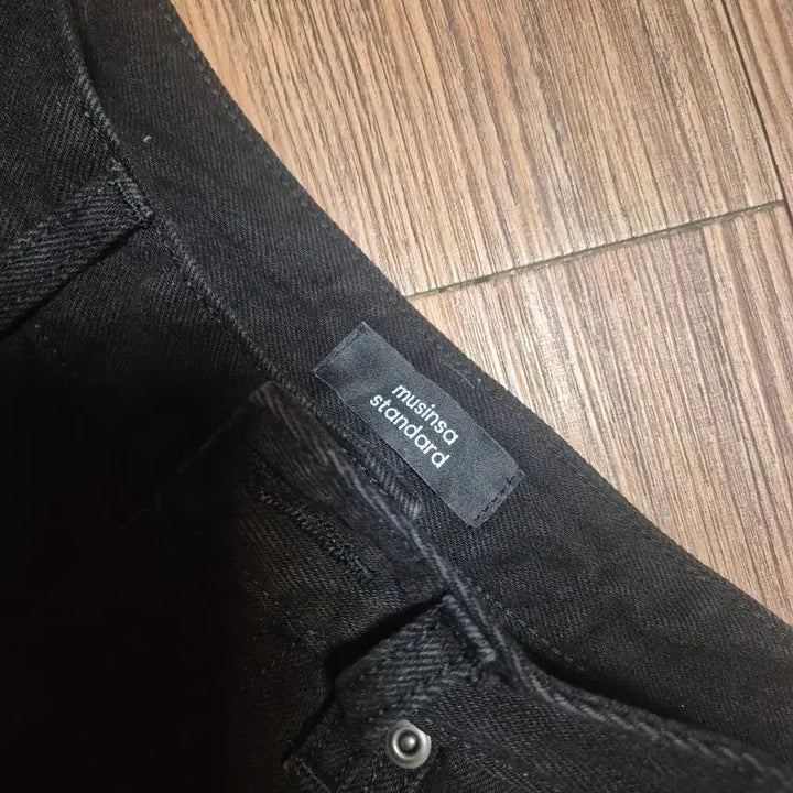 [BUNJANG] Musinsa Standard Straight Fit Black Denim Pants / (28~29) 무신사 스탠다드 일자핏 블랙데님 팬츠