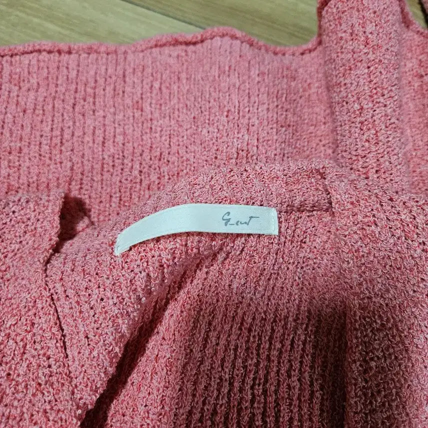 [BUNJANG] G-Cut Crop Knit Cardigan / g-cut 크롭 니트 가디건