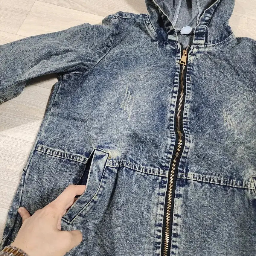 [BUNJANG] Vintage London Big Ben Hooded Denim Jacket / 빈티지 런던 빅벤 후드 청자켓   새상품