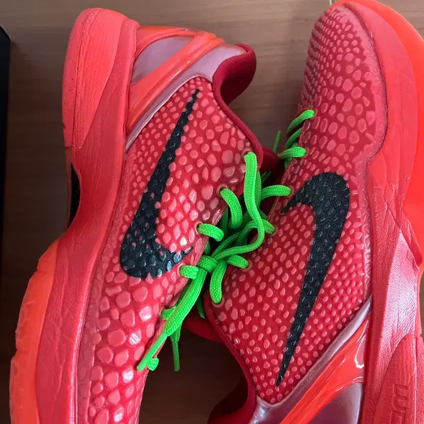 [BUNJANG] Nike Kobe 6 Grinch Sneakers / 코비6 리버스 그린치