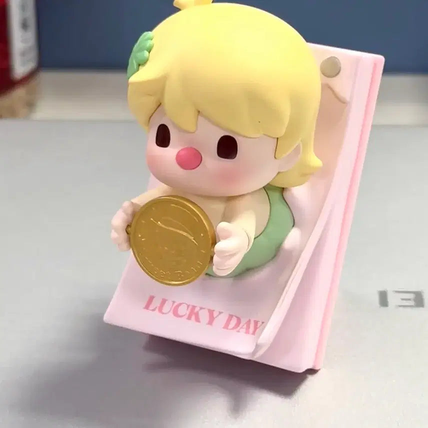[BUNJANG] Pop Mart Sweet Bean Sparkling Days Series Lucky Day Figure / 팝마트 스위트빈 반짝이던 날들 시리즈 행운의 날