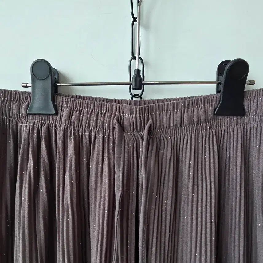 [BUNJANG] Gray Banding Pleated Pearl Wide Pants / F/그레이 밴딩 주름 펄 와이드팬츠/새제품