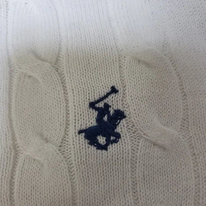 [BUNJANG] Beverly Hills Polo Club Cable Knit Sweater (White, Size 90) / 비버리힐즈 폴로클럽 케이블 긴팔 니트 (화이트/90)