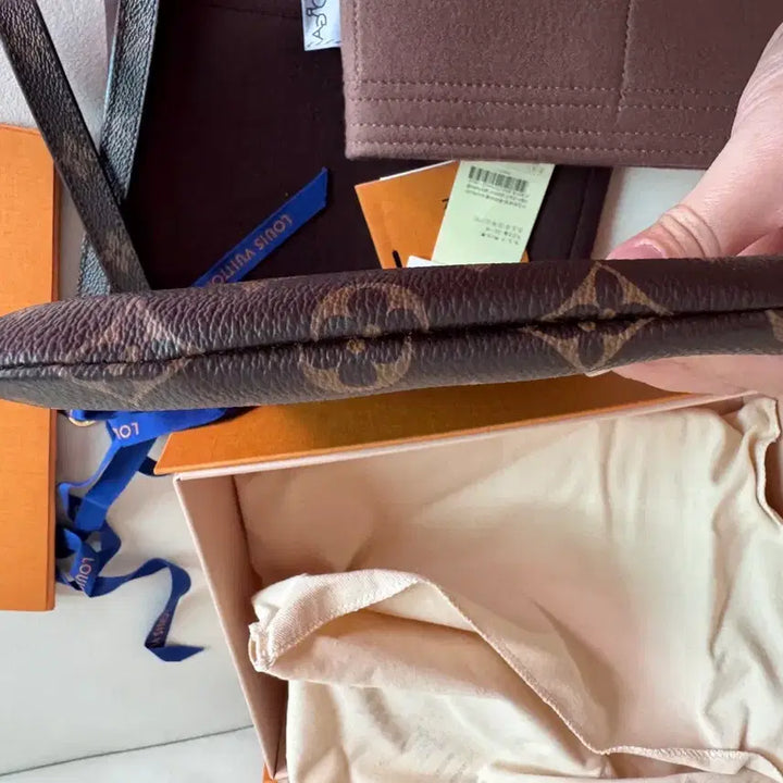 [BUNJANG] Louis Vuitton Etui Voyage PM Clutch Pouch / 루이비통 에튀보야주 pm 클러치 파우치 지갑