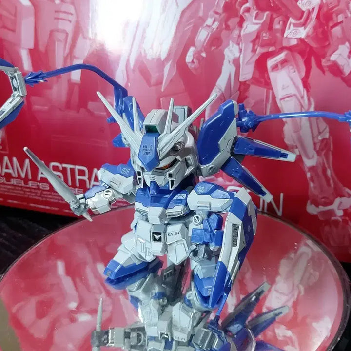 [BUNJANG] Bandai SD Hi-Nu Gundam Special Coating Assembled Model / 반다이 SD 하이뉴 스페셜코팅 완성품 팝니다