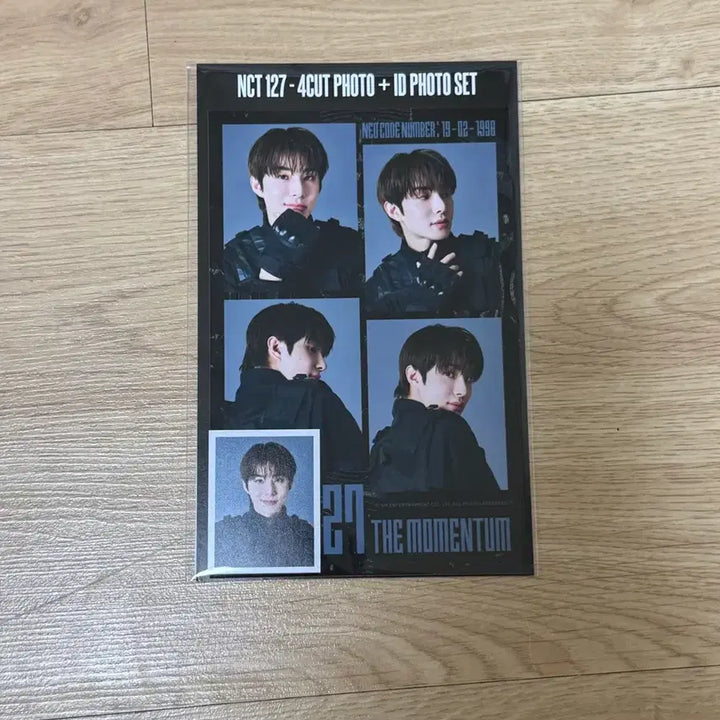 [SOLD OUT] NCT127 정우 더 모멘텀 4컷+ID 포토세트 미개봉