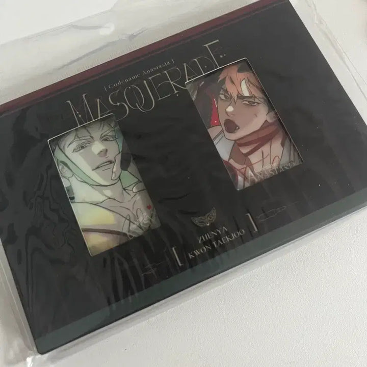[SOLD OUT] 코드네임아나스타샤 코드아나 제냐 택주 중국 캔뱃지 포카 포토카드