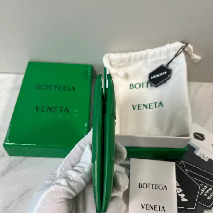 [BUNJANG] Bottega Veneta Flap Card Wallet / 보테가베네타 플랩 카드지갑