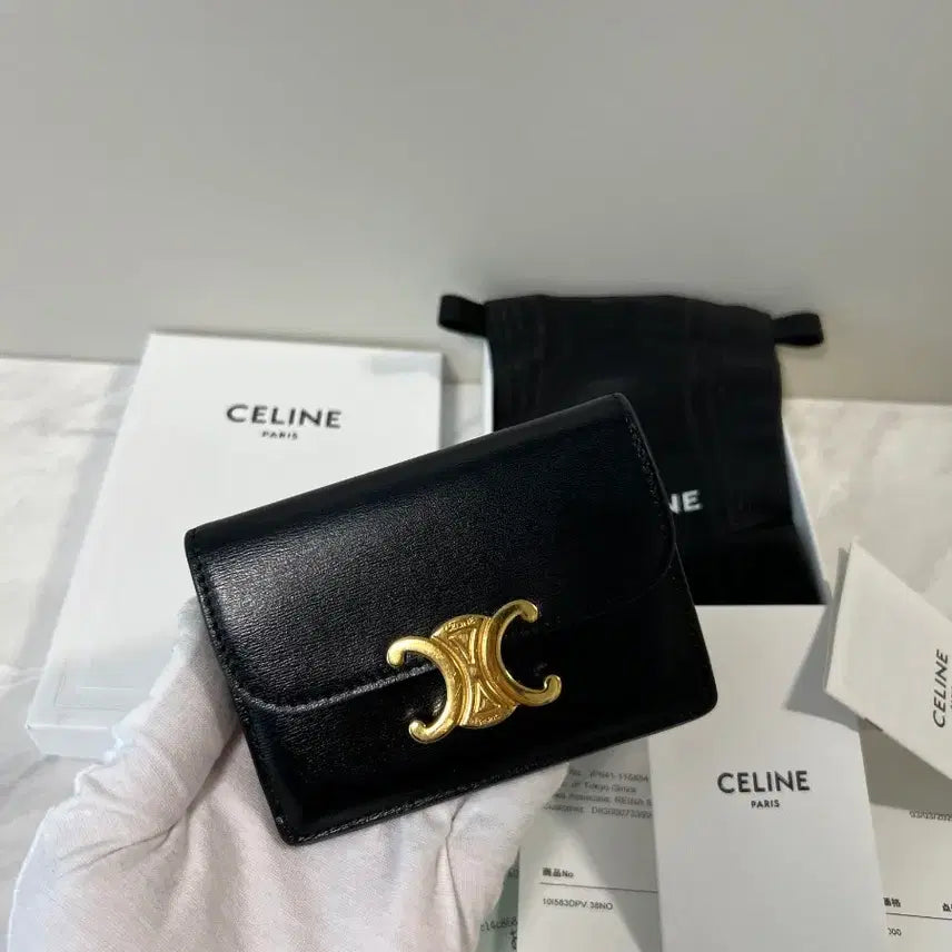 [BUNJANG] Celine Shiny Calfskin Flap Card Wallet / 셀린느 샤이니 카프스킨 플랩 카드지갑