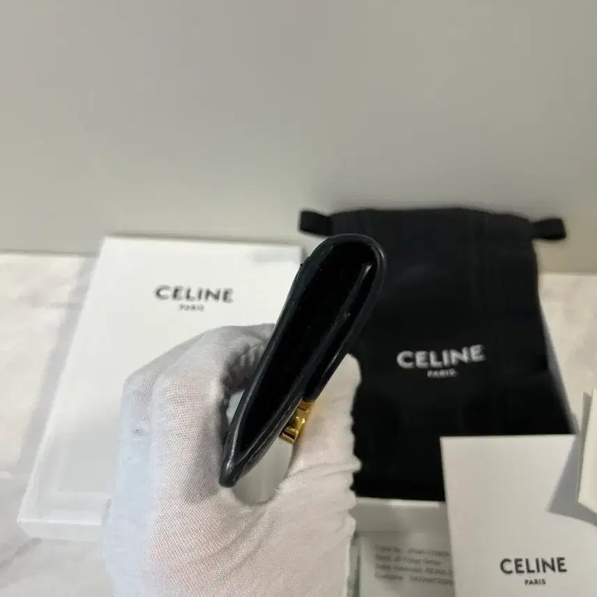 [BUNJANG] Celine Shiny Calfskin Flap Card Wallet / 셀린느 샤이니 카프스킨 플랩 카드지갑