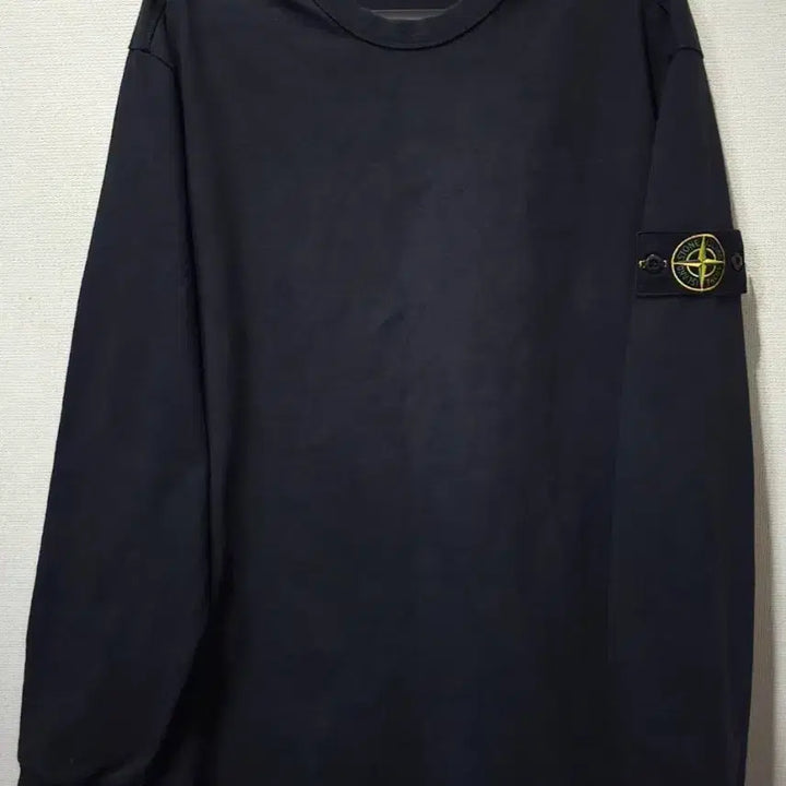 [BUNJANG] Stone Island 21SS Long Sleeve Crewneck XL (A+ Grade) / [백화점판/A+급] 21SS 스톤아일랜드 롱슬리브 크루넥 105 / XL