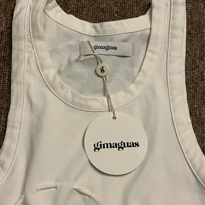 [BUNJANG] Gimaguas Sleeveless Tank Top / [새상품]기마구아스 Gimaguas 슬리브리스 나시 탱크탑 제니