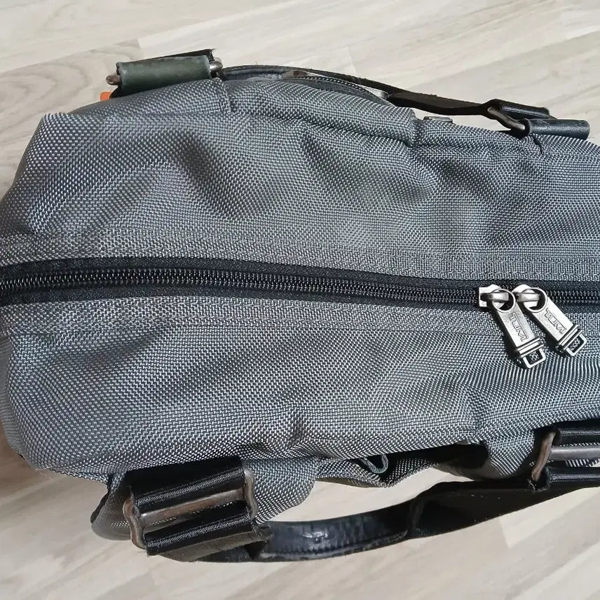 [BUNJANG] TUMI Lejeune Backpack Orange/Gray / TUMI 르준 백팩 오렌지 / 그레이