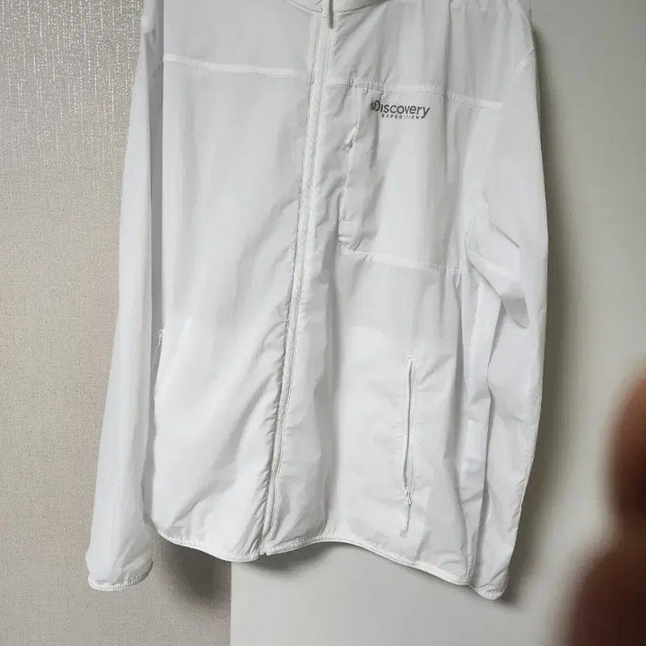 [BUNJANG] Discovery Windbreaker Jacket 105 / 디스커버리 바람막이 105