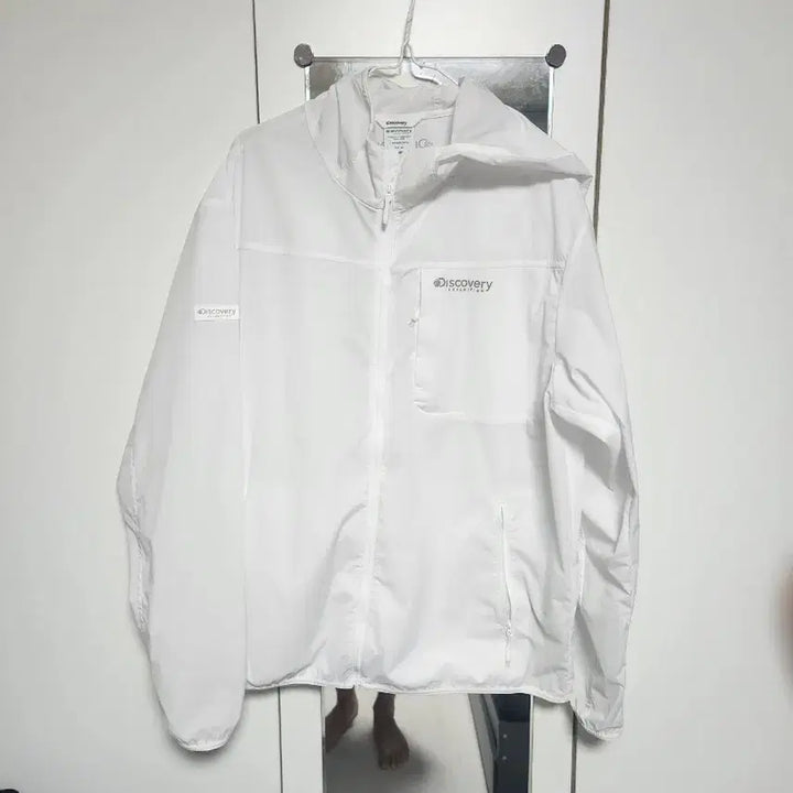 [BUNJANG] Discovery Windbreaker Jacket 105 / 디스커버리 바람막이 105