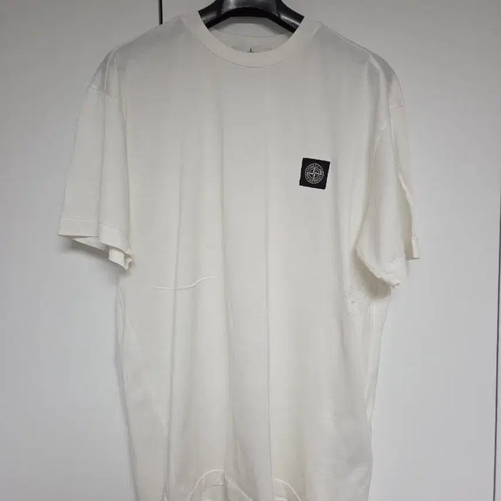 [SOLD OUT] 스톤아일랜드 컴파스 베이직 반팔티셔츠 XL