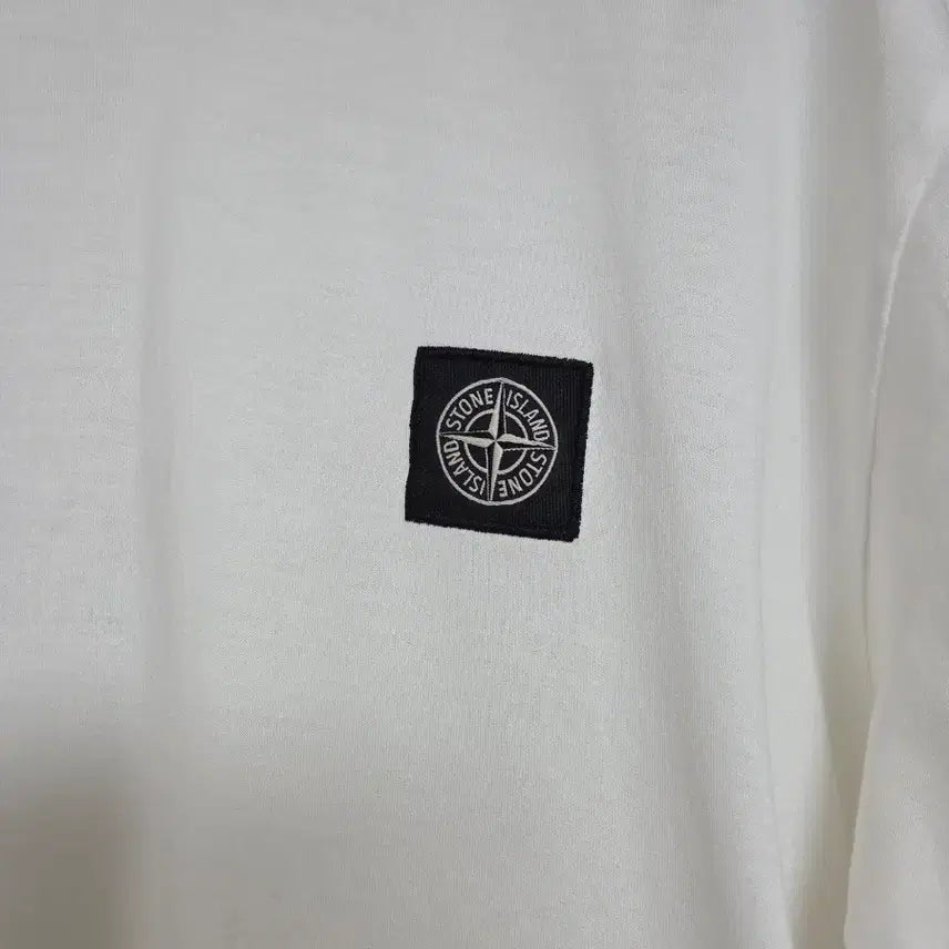 [SOLD OUT] 스톤아일랜드 컴파스 베이직 반팔티셔츠 XL